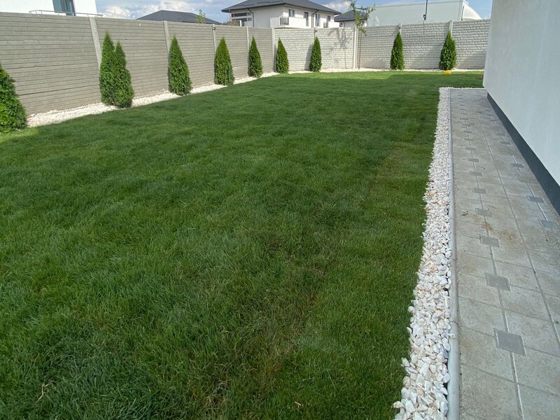 Unique Garden - Amenajari gradini